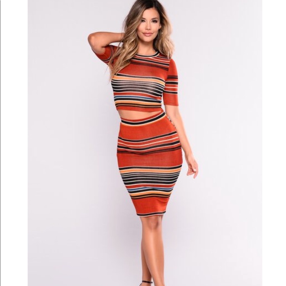 Fashion Nova “Read Between The Lines Set” XS